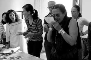 Mary Ellen Mark with Students at Oaxaca workshop 2012 | Photo Xpeditions