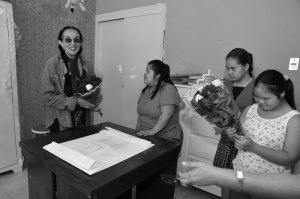 Mary Ellen Mark with Students at Oaxaca workshop 2012 | Photo Xpeditions